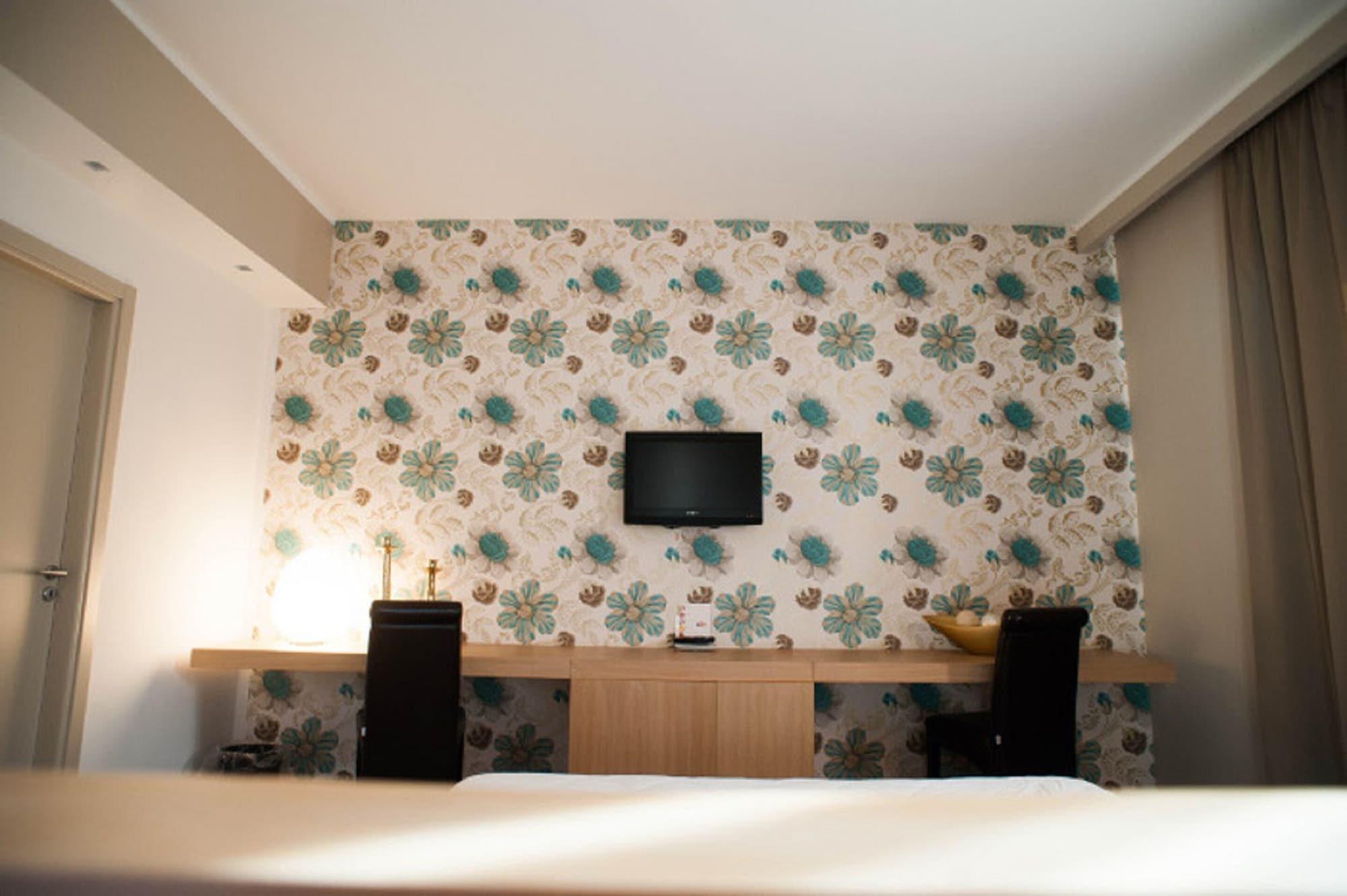 Ferrohotel Modica Exterior photo