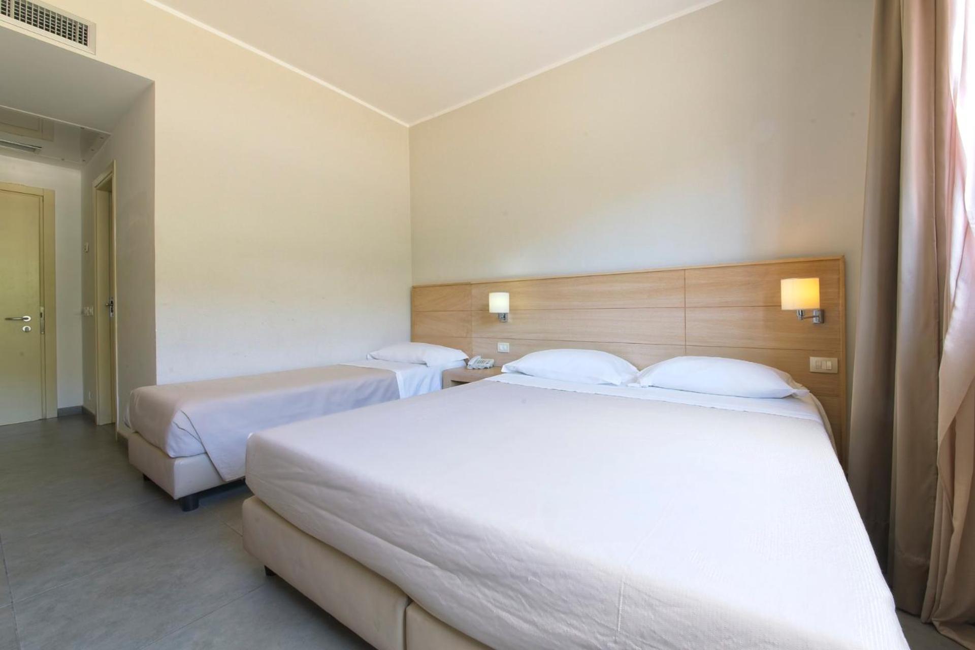 Ferrohotel Modica Exterior photo