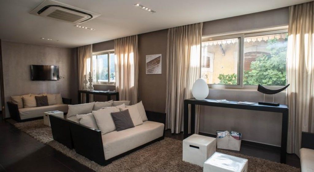 Ferrohotel Modica Exterior photo